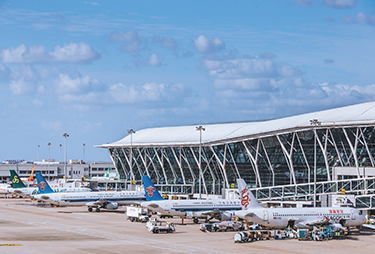 “黑科技”賦能國(guó)內(nèi)最大機(jī)場(chǎng).png